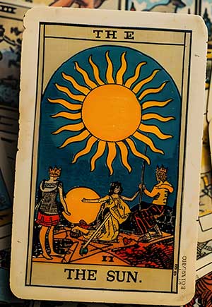 How to Read Tarot Cards