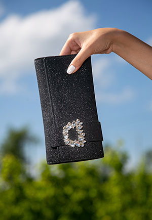What Does It Mean When You Dream About Losing Your Wallet?