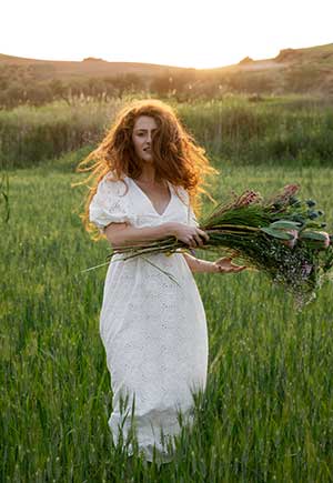 What Does It Mean When You Dream About Standing in Tall Grass